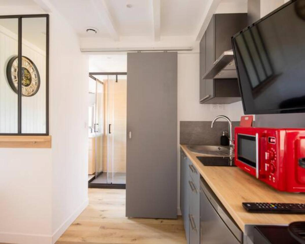 Appartement T2- Le Bon Accueil / Wifi / Parking Angoulême Buitenkant foto