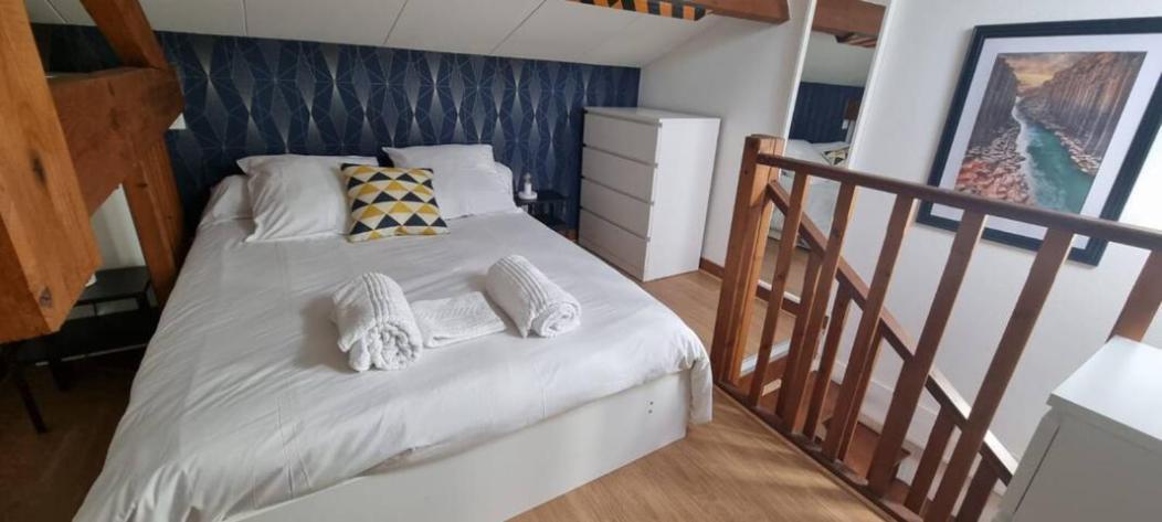 Appartement T2- Le Bon Accueil / Wifi / Parking Angoulême Buitenkant foto